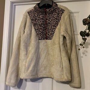 1/4 Zip Leaped Pullover